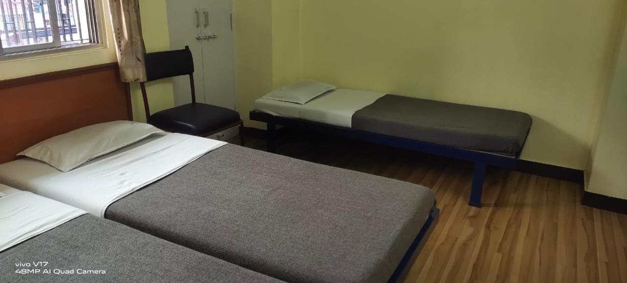 Hotel Parth Residency Kolhapur Buitenkant foto