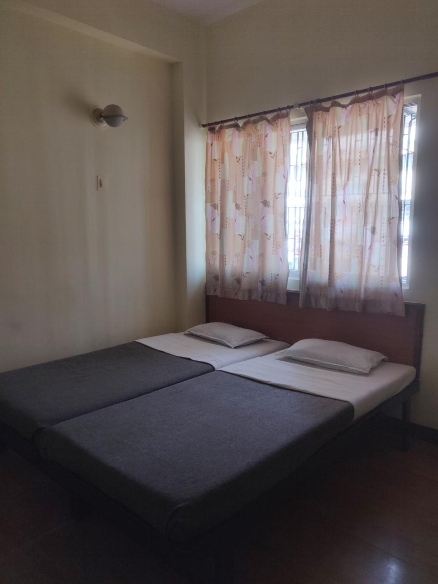 Hotel Parth Residency Kolhapur Buitenkant foto